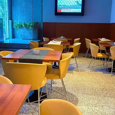 3k Madrid Hotel 4*