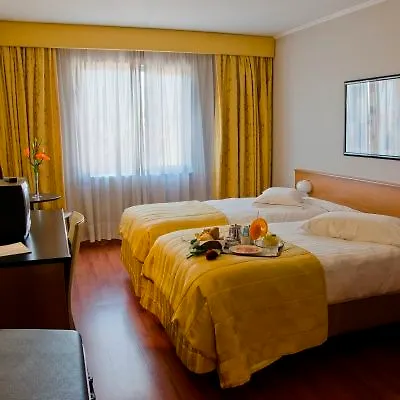 3k Madrid Hotel 4*