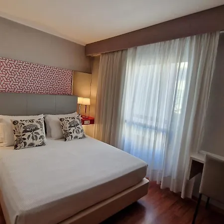 3k Madrid Hotel 4*